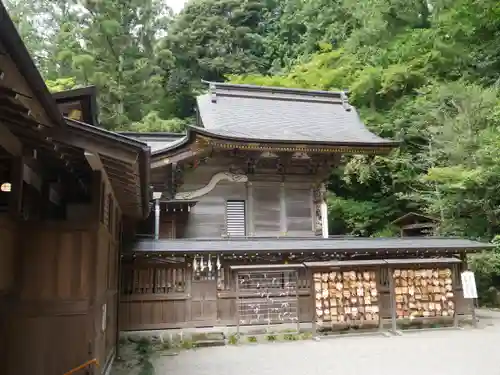 宝登山神社の本殿