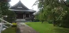 凉源寺の本殿