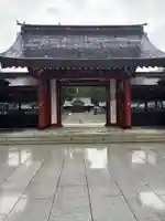 北海道護國神社の山門・神門