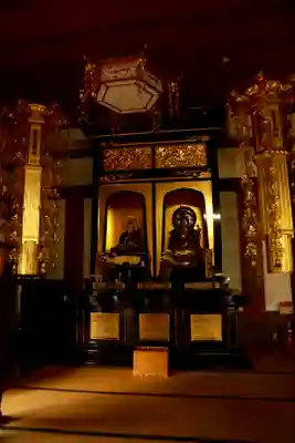 光明寺の本殿・本堂