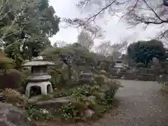 龍真寺の庭園