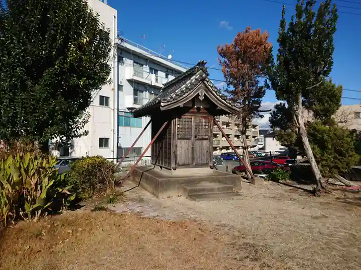 祠の本殿・本堂