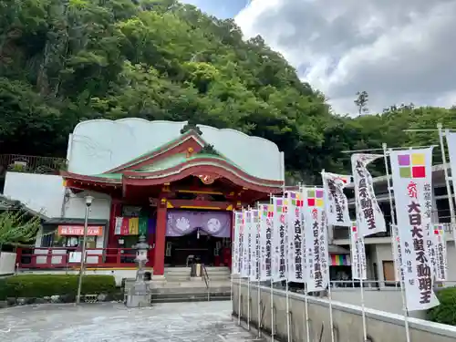 岩戸弘法弘峰寺の本殿・本堂
