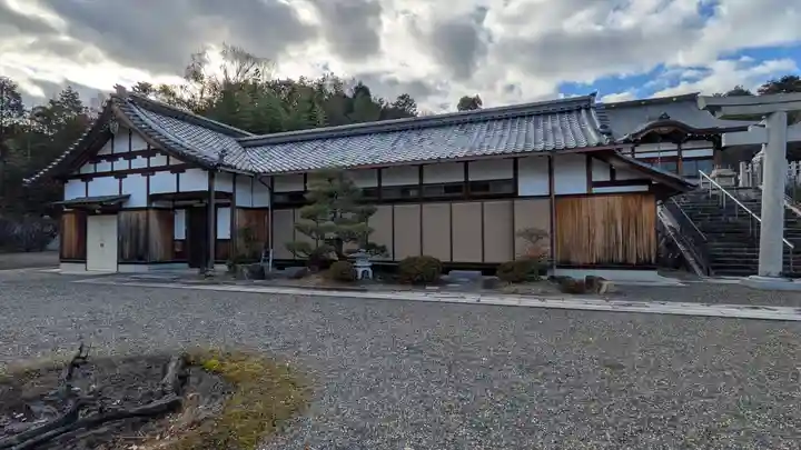 稲荷神社・白山神社(滋賀県)