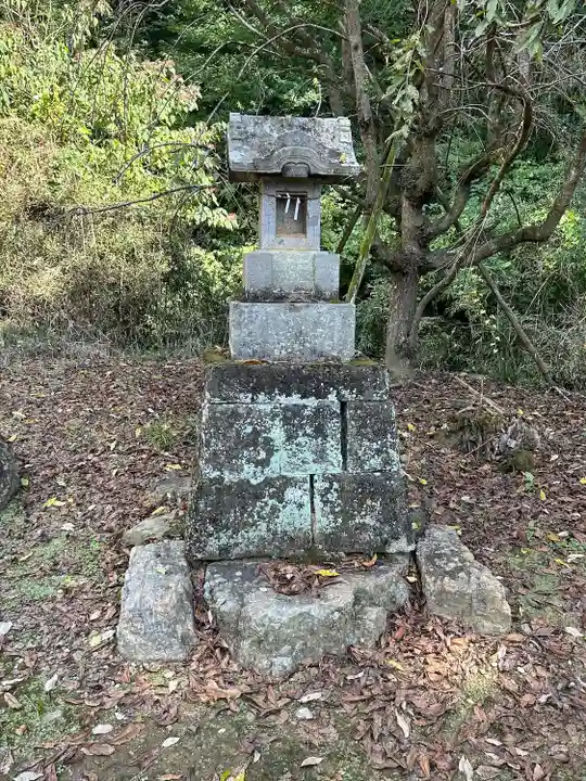露垂根神社(栃木県)