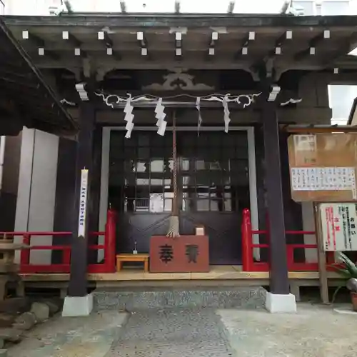 五柱稲荷神社の本殿・本堂