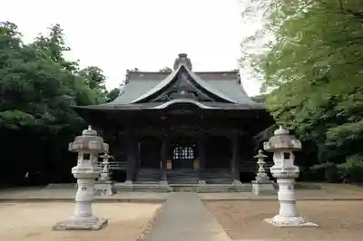 逢善寺の本殿・本堂