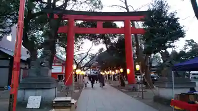 花園神社の鳥居