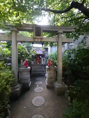 弘明寺稲荷大明神(神奈川県)