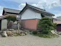 光臨寺の{uncategorized: "未分類", other: "その他", undefined: "問題あり", building: "その他建物", grave: "お墓", sacred_gate: "鳥居", guardian: "狛犬", statue: "像", buddha: "仏像", history: "歴史", nature: "自然", garden: "庭園", animal: "動物", pagoda: "塔", temizu: "手水舎", mountain_gate: "山門・神門", sanctuary: "本殿・本堂", subordinate: "末社・摂社", art: "芸術", scenery: "景色", jizo: "地蔵", ema: "絵馬", goshuin: "御朱印", omikuji: "おみくじ", items: "授与品その他", amulet: "お守り", goshuincho: "御朱印帳", eats: "食事", festival: "お祭り", votive_dance: "神楽", shichigosan: "七五三参", wedding: "結婚式", experience: "体験その他", initially: "初詣", around: "周辺", anti_infection: "感染症対策"}