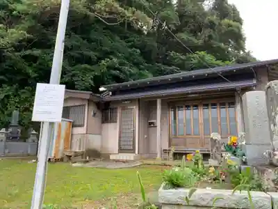 蓮性寺の本殿・本堂