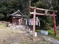 岡田稲荷社の鳥居