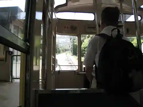 宝山寺の本殿・本堂