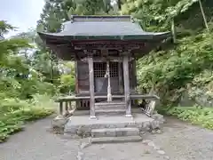 戸ノ口堰水神社の本殿