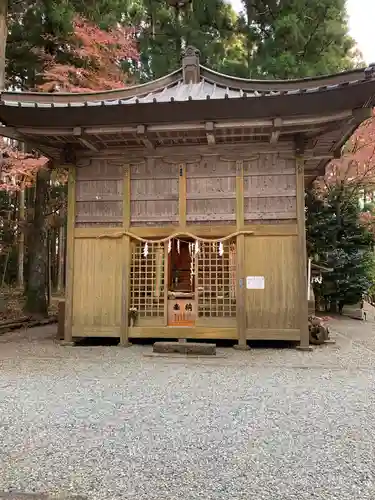 須山浅間神社の末社