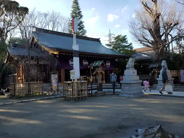 新田神社の本殿・本堂