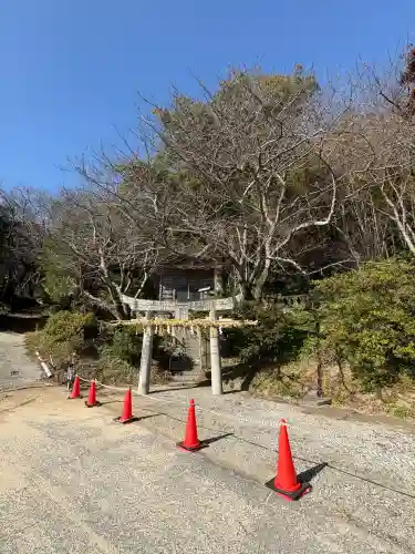 天満宮の{uncategorized: "未分類", other: "その他", undefined: "問題あり", building: "その他建物", grave: "お墓", sacred_gate: "鳥居", guardian: "狛犬", statue: "像", buddha: "仏像", history: "歴史", nature: "自然", garden: "庭園", animal: "動物", pagoda: "塔", temizu: "手水舎", mountain_gate: "山門・神門", sanctuary: "本殿・本堂", subordinate: "末社・摂社", art: "芸術", scenery: "景色", jizo: "地蔵", ema: "絵馬", goshuin: "御朱印", omikuji: "おみくじ", items: "授与品その他", amulet: "お守り", goshuincho: "御朱印帳", eats: "食事", festival: "お祭り", votive_dance: "神楽", shichigosan: "七五三参", wedding: "結婚式", experience: "体験その他", initially: "初詣", around: "周辺", anti_infection: "感染症対策"}