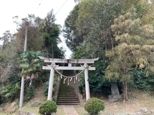 皇産霊神社の鳥居