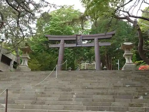 函館八幡宮の鳥居