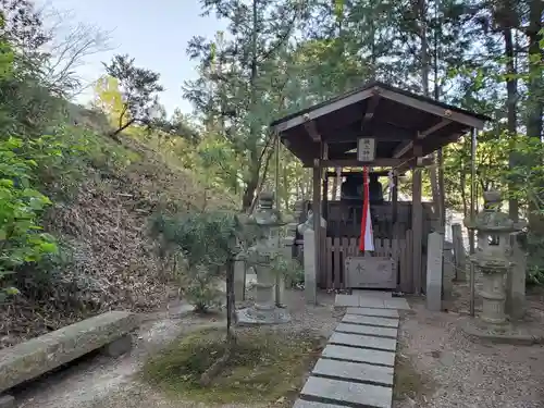 天が岡若宮神社の末社・摂社