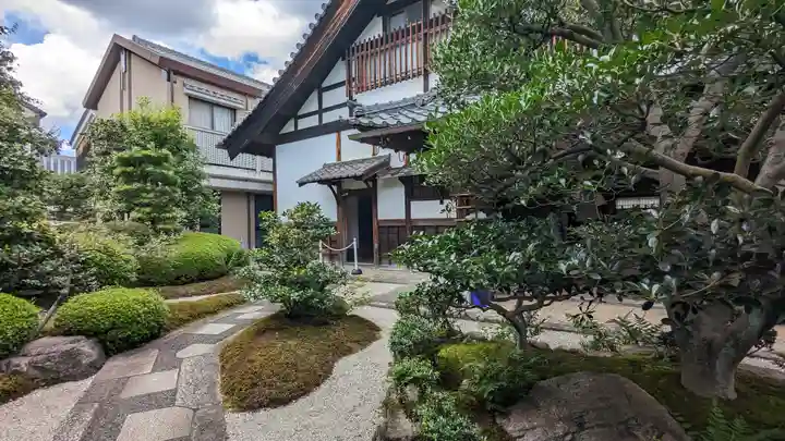 新德禅寺 (新徳寺)(京都府)
