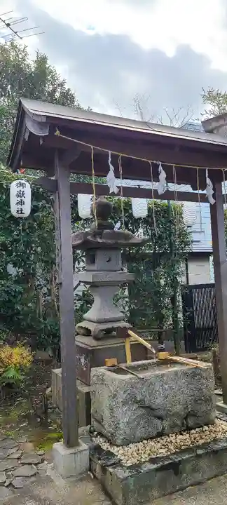 横浜御嶽神社(神奈川県)