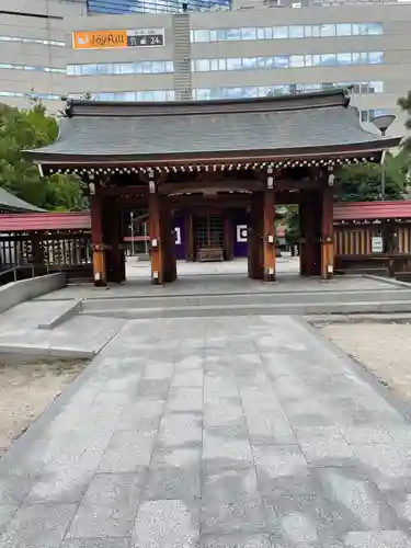 警固神社の山門・神門