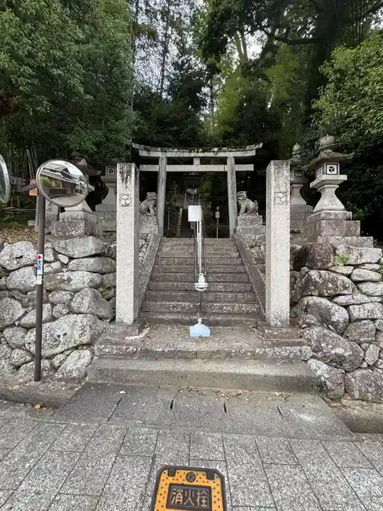烏帽子形八幡神社(大阪府)