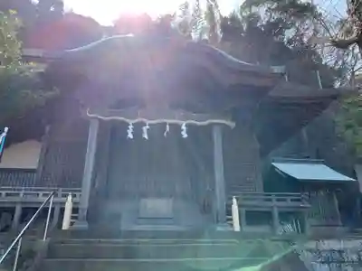 阿治古神社の本殿・本堂