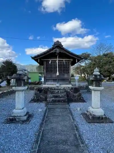 五明稲荷神社の本殿
