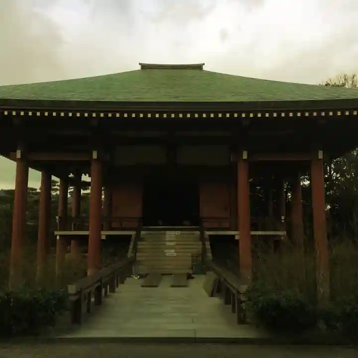 中宮寺の本殿・本堂