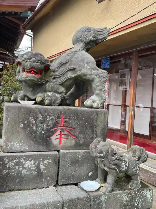 清瀧神社の狛犬