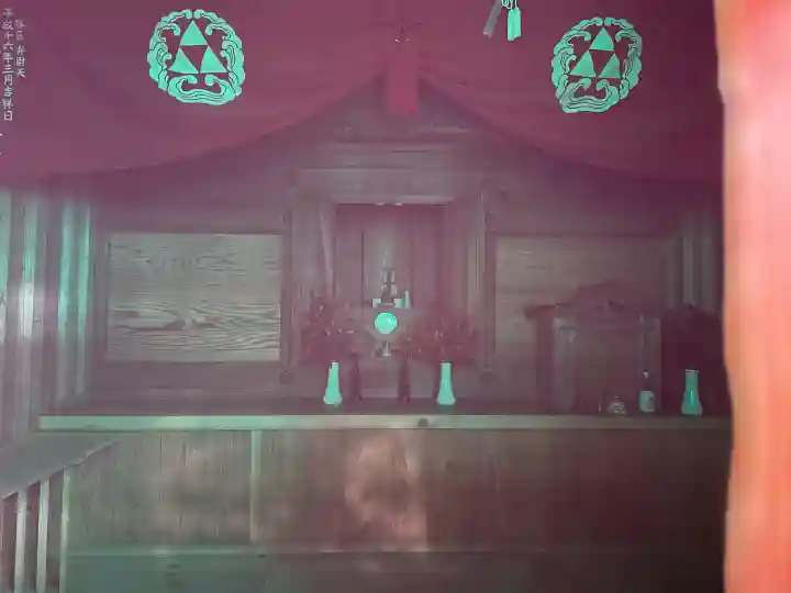 厳島神社 谷弁財天の{uncategorized: "未分類", other: "その他", undefined: "問題あり", building: "その他建物", grave: "お墓", sacred_gate: "鳥居", guardian: "狛犬", statue: "像", buddha: "仏像", history: "歴史", nature: "自然", garden: "庭園", animal: "動物", pagoda: "塔", temizu: "手水舎", mountain_gate: "山門・神門", sanctuary: "本殿・本堂", subordinate: "末社・摂社", art: "芸術", scenery: "景色", jizo: "地蔵", ema: "絵馬", goshuin: "御朱印", omikuji: "おみくじ", items: "授与品その他", amulet: "お守り", goshuincho: "御朱印帳", eats: "食事", festival: "お祭り", votive_dance: "神楽", shichigosan: "七五三参", wedding: "結婚式", experience: "体験その他", initially: "初詣", around: "周辺", anti_infection: "感染症対策"}