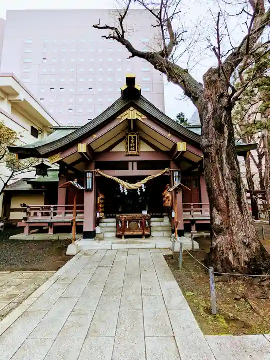 三吉神社の本殿・本堂
