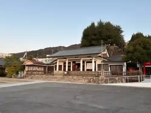 兵庫縣神戸護國神社の{uncategorized: "未分類", other: "その他", undefined: "問題あり", building: "その他建物", grave: "お墓", sacred_gate: "鳥居", guardian: "狛犬", statue: "像", buddha: "仏像", history: "歴史", nature: "自然", garden: "庭園", animal: "動物", pagoda: "塔", temizu: "手水舎", mountain_gate: "山門・神門", sanctuary: "本殿・本堂", subordinate: "末社・摂社", art: "芸術", scenery: "景色", jizo: "地蔵", ema: "絵馬", goshuin: "御朱印", omikuji: "おみくじ", items: "授与品その他", amulet: "お守り", goshuincho: "御朱印帳", eats: "食事", festival: "お祭り", votive_dance: "神楽", shichigosan: "七五三参", wedding: "結婚式", experience: "体験その他", initially: "初詣", around: "周辺", anti_infection: "感染症対策"}