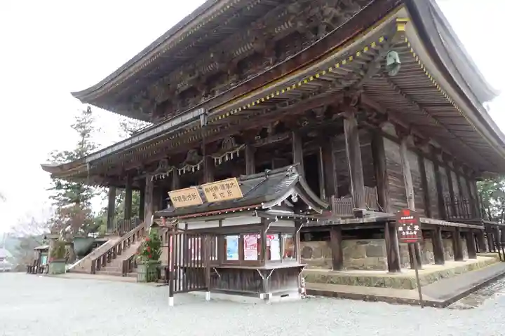 金峯山寺の本殿・本堂
