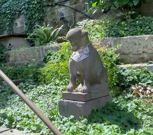 瀧泉寺（目黒不動尊）の狛犬