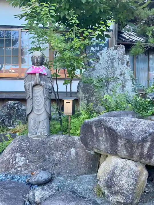 龍雲寺の地蔵