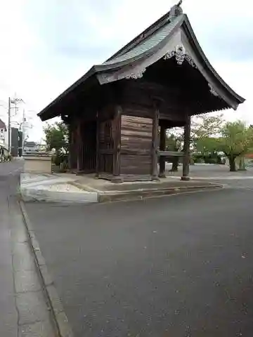 西蓮寺の山門