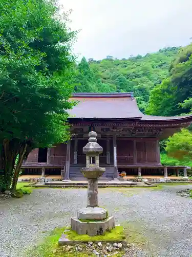 羽賀寺の本殿・本堂