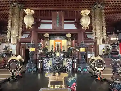 常楽寺の本殿・本堂