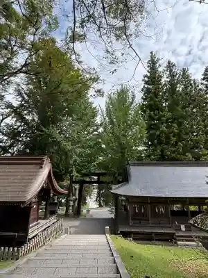 諏訪大社上社前宮(長野県)