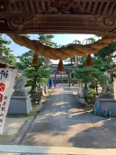  放生津八幡宮の建物その他