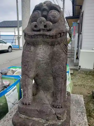 神明社の狛犬