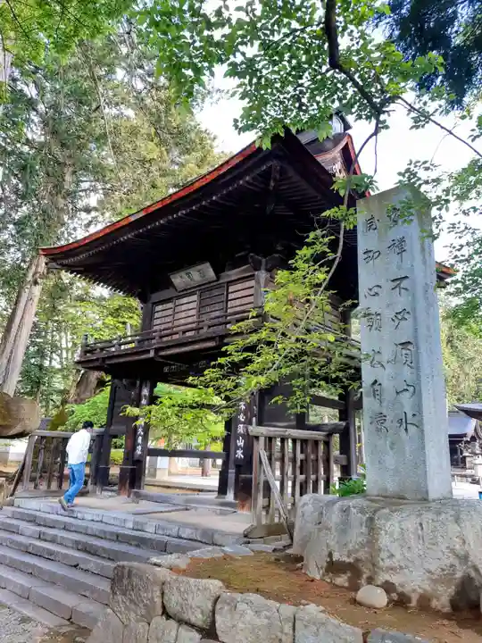 恵林寺の山門・神門