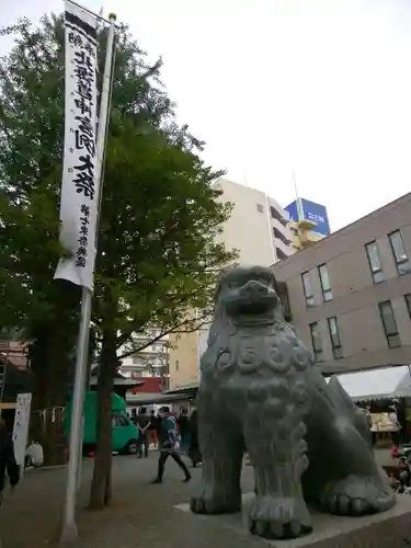 北海道神宮頓宮の狛犬