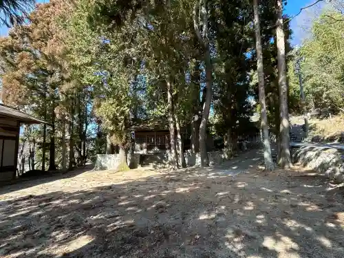 大宮飯沼神社の{uncategorized: "未分類", other: "その他", undefined: "問題あり", building: "その他建物", grave: "お墓", sacred_gate: "鳥居", guardian: "狛犬", statue: "像", buddha: "仏像", history: "歴史", nature: "自然", garden: "庭園", animal: "動物", pagoda: "塔", temizu: "手水舎", mountain_gate: "山門・神門", sanctuary: "本殿・本堂", subordinate: "末社・摂社", art: "芸術", scenery: "景色", jizo: "地蔵", ema: "絵馬", goshuin: "御朱印", omikuji: "おみくじ", items: "授与品その他", amulet: "お守り", goshuincho: "御朱印帳", eats: "食事", festival: "お祭り", votive_dance: "神楽", shichigosan: "七五三参", wedding: "結婚式", experience: "体験その他", initially: "初詣", around: "周辺", anti_infection: "感染症対策"}