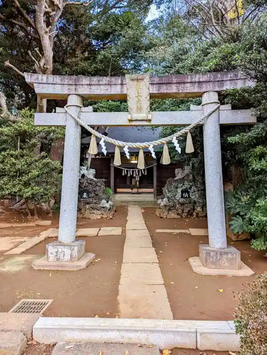 根上神社の鳥居