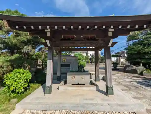 正満寺の手水舎