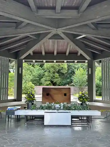 千鳥ヶ淵戦没者墓苑(東京都)